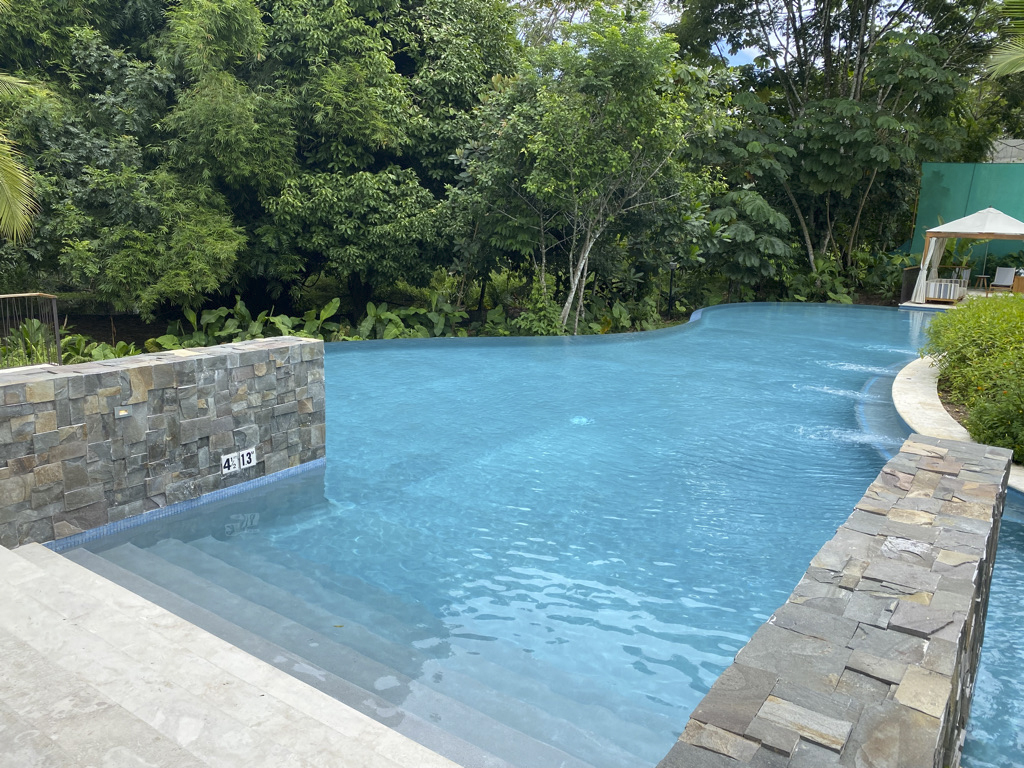 Lodge Pool Costa Rica