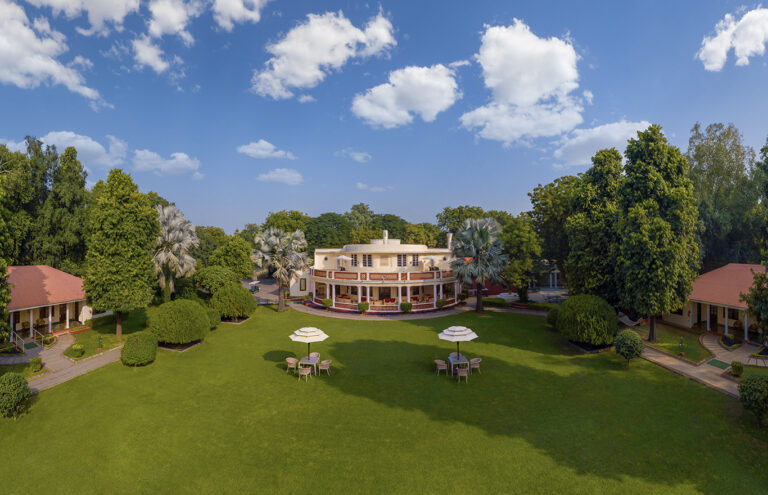 India Safari Lodge
